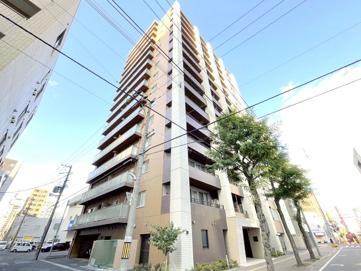 レジディア北2条イーストの外観