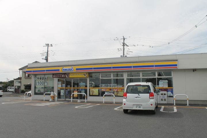 プラドールネオアサヒの周辺
