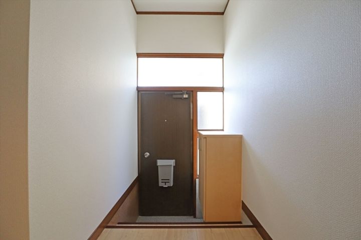 福島県郡山市並木5(一戸建)の賃貸物件の玄関