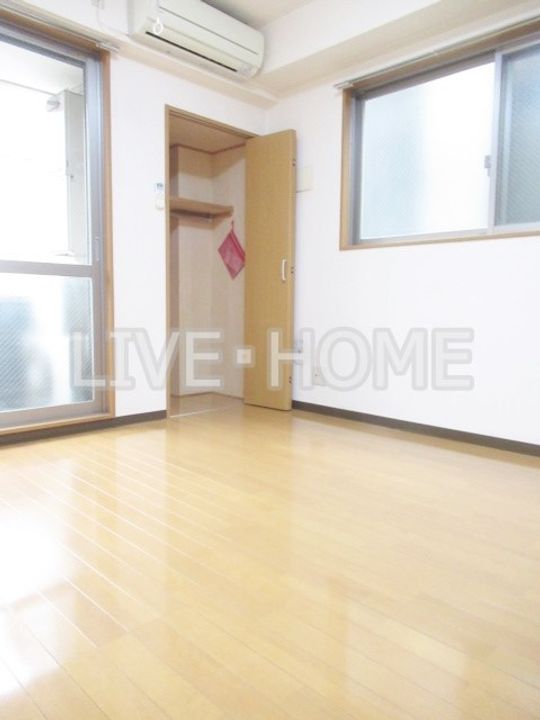 東京都中野区野方1(マンション)の賃貸物件の居間