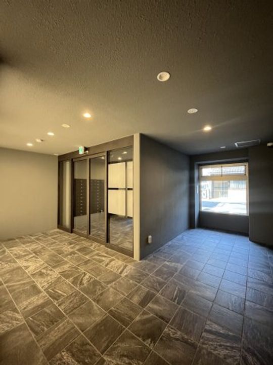 大阪府大阪市中央区谷町6(マンション)の賃貸物件の地図