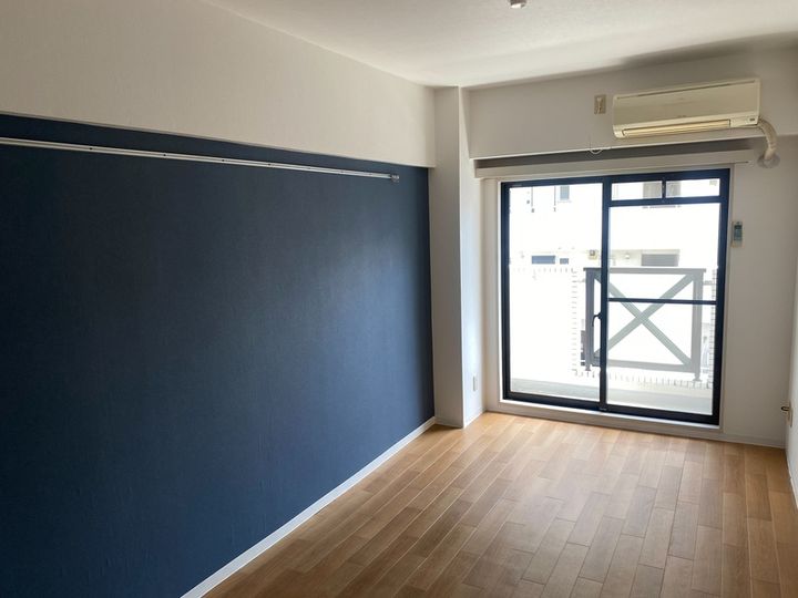 キャッスル桜木の居間