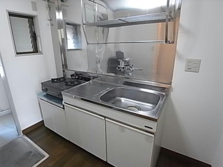 岐阜県岐阜市三田洞(アパート)の賃貸物件のキッチン