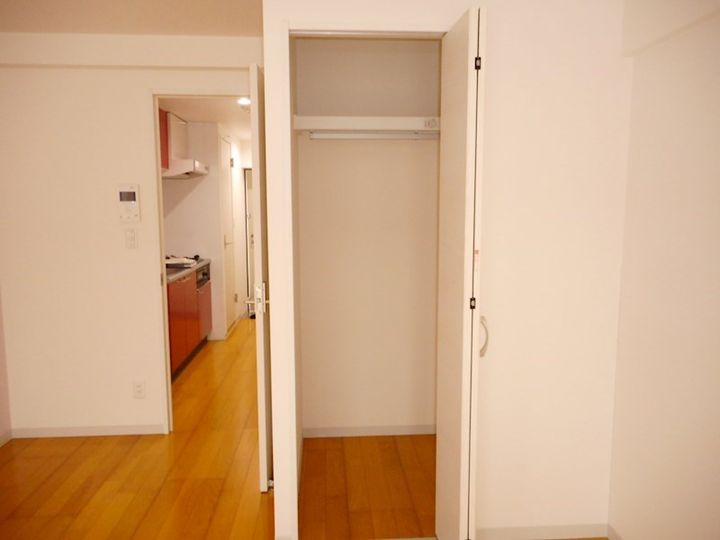 The Ookubo Baseの内装