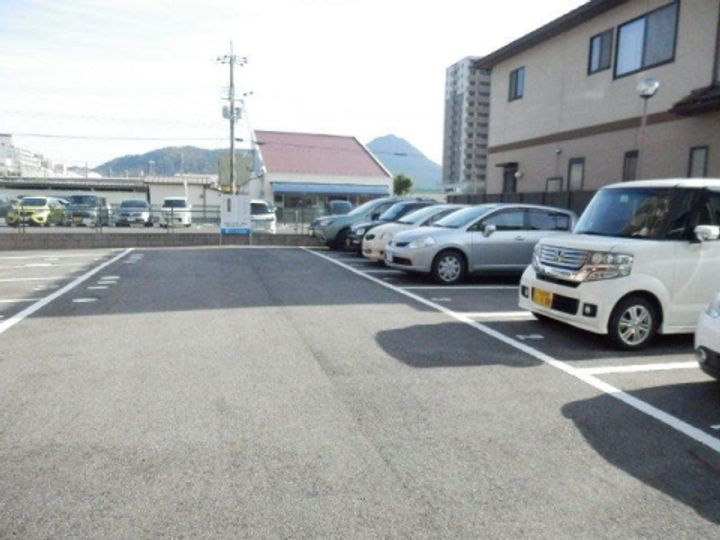 シャインローヤルの地図