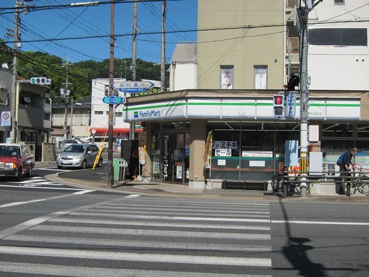北白川ベリタスの周辺