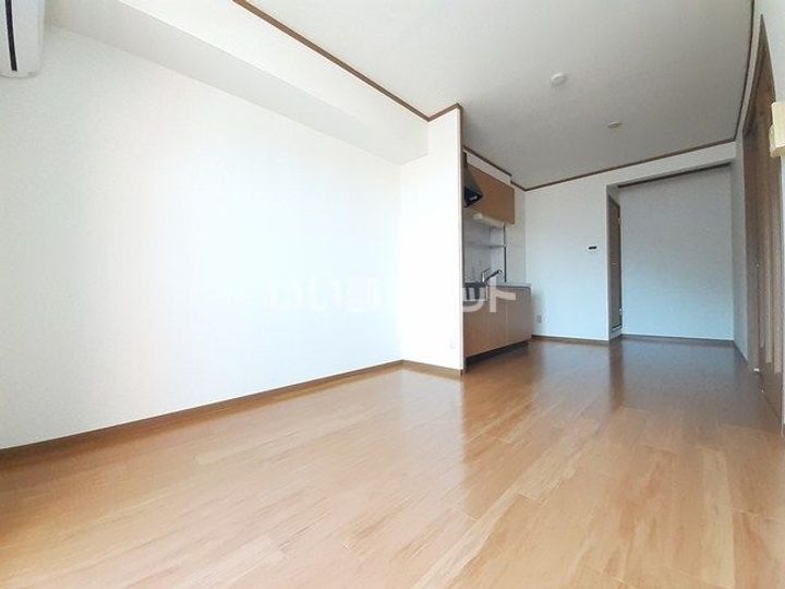 兵庫県西脇市野村町(アパート)の賃貸物件の居間
