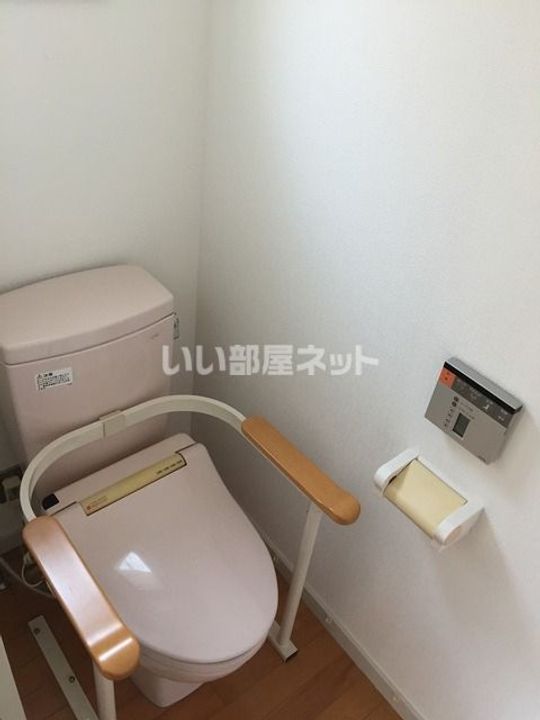 神奈川県藤沢市鵠沼石上2(一戸建)の賃貸物件の内装