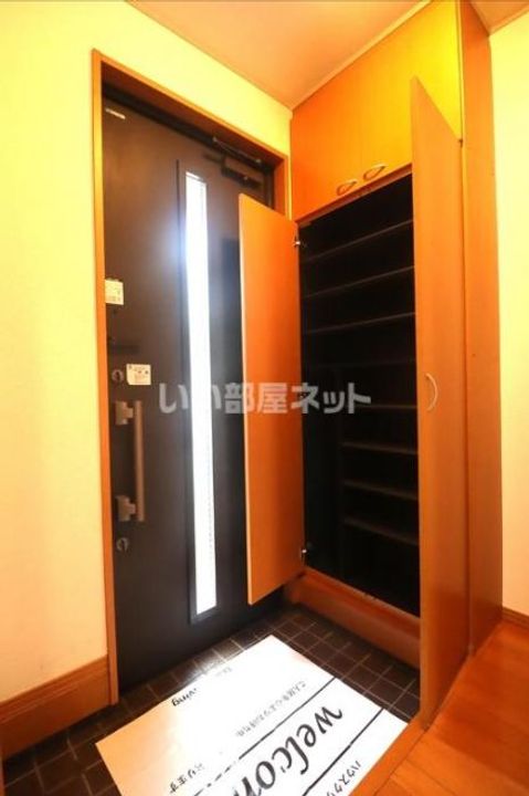 東京都練馬区春日町1(一戸建)の賃貸物件の玄関
