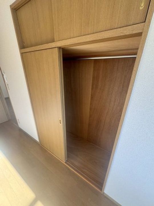 ヴァルミュール東山の内装
