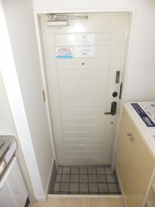 ジュネパレス船橋第53の玄関