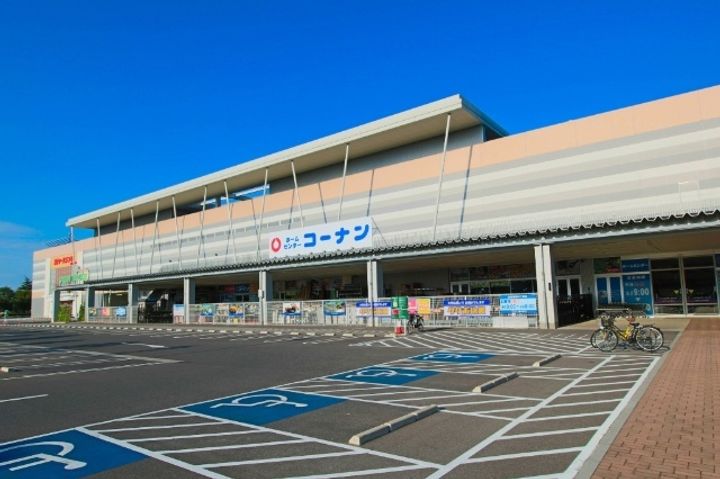 ラ・フレーズの周辺