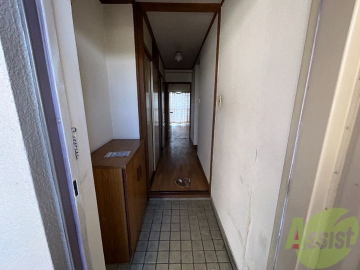 佐藤ビルの玄関