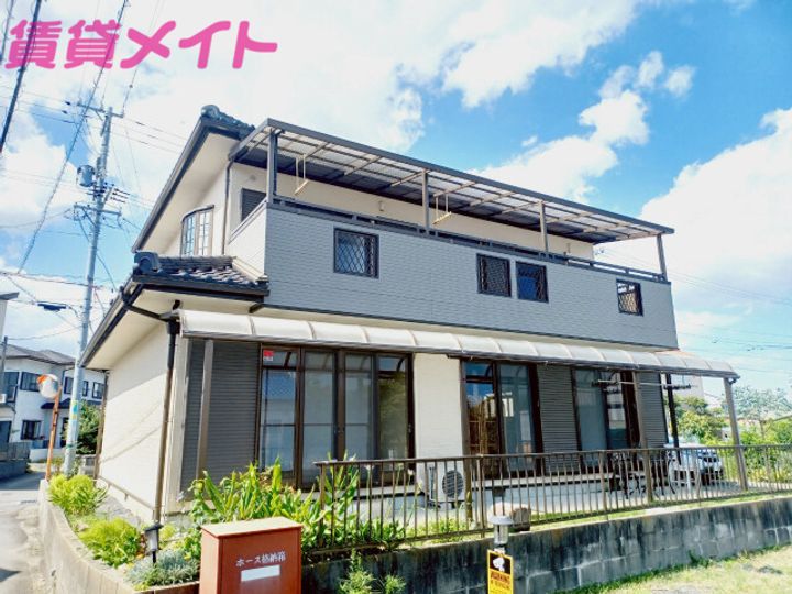 三重県鈴鹿市若松東1(一戸建)の賃貸物件の外観