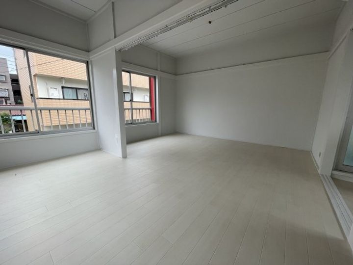 埼玉県久喜市久喜東2(一戸建)の賃貸物件の居間