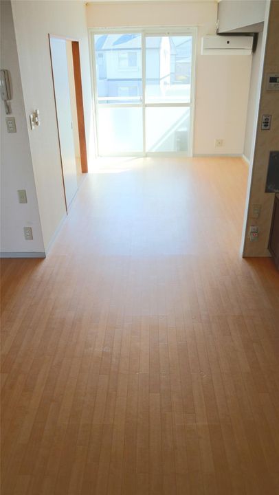 アーバンライフ本郷A棟の居間