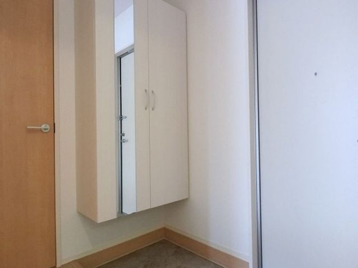 栃木県宇都宮市平松本町(アパート)の賃貸物件の玄関