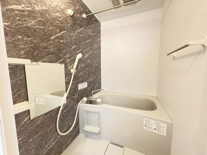 Gradito富雄駅前 2番館の風呂