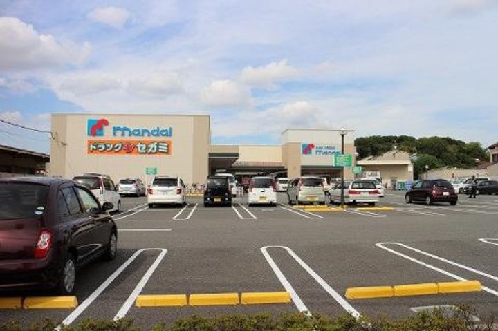 セジュール藤貴の周辺