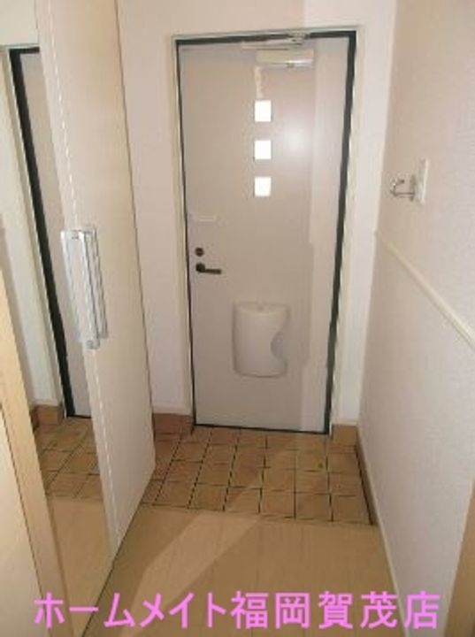 福岡県福岡市早良区早良2(アパート)の賃貸物件の玄関