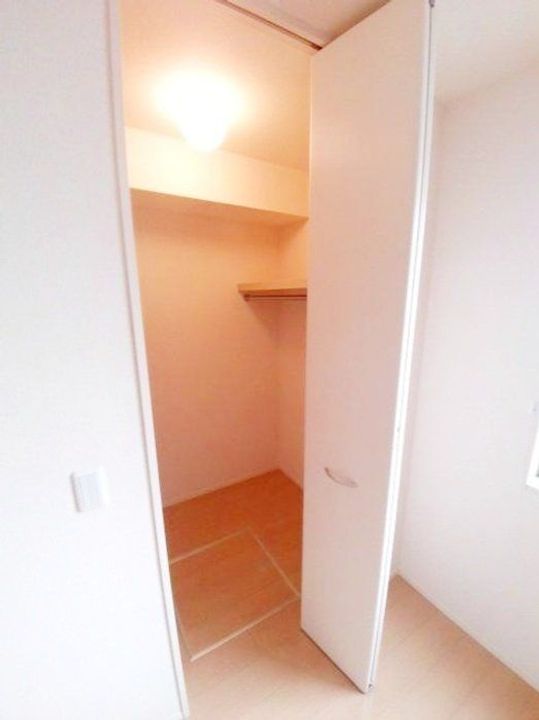 埼玉県吉川市高久2(アパート)の賃貸物件の内装