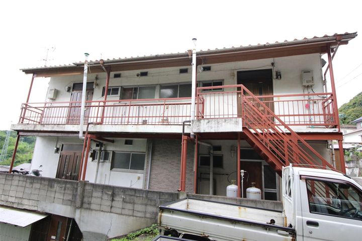 相川アパート(元村)の外観