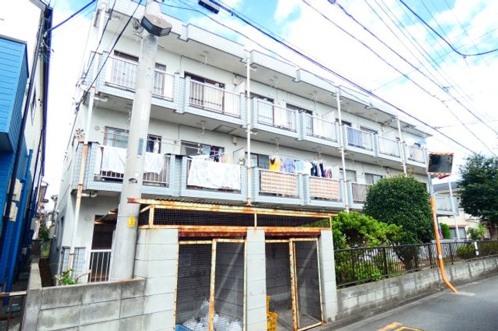 スカイプラザの外観