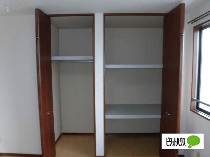 ユーガイアIの内装