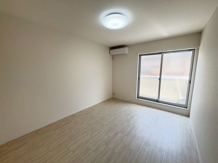 Gradito富雄駅前 2番館の居間