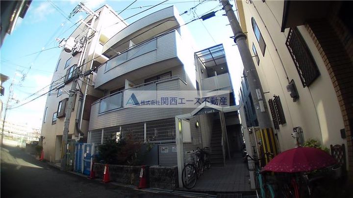 メゾンFandEの外観
