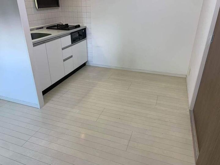 エルミタージュ代田橋の居間