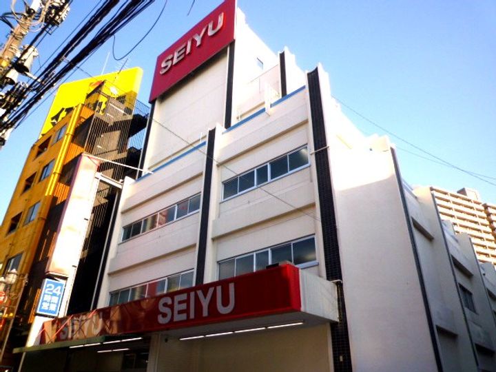 カーム・ホームの周辺