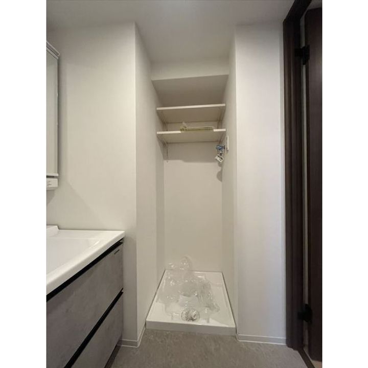 AFFLUENCE難波EASTの内装