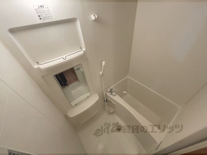 ラ・セゾン弐番館の風呂