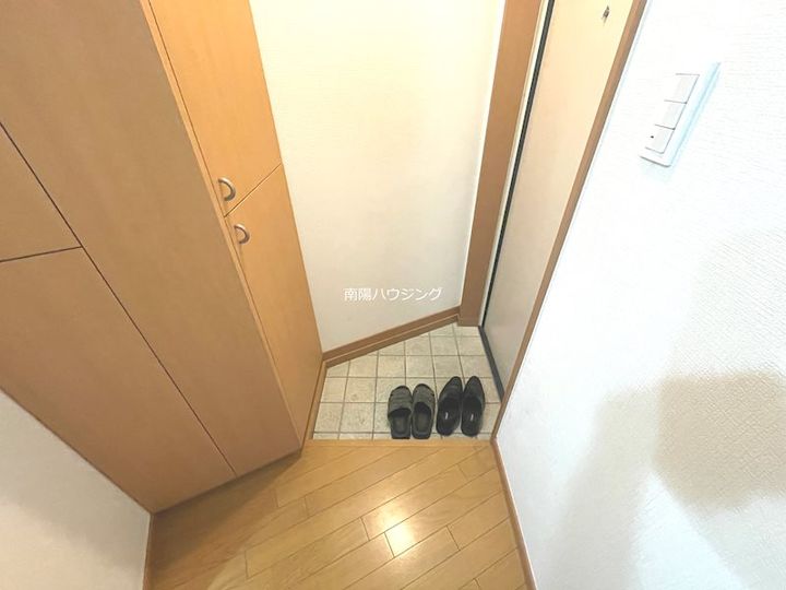 東京都世田谷区上祖師谷4(一戸建)の賃貸物件の玄関