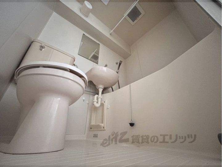 スポーリア今井の内装