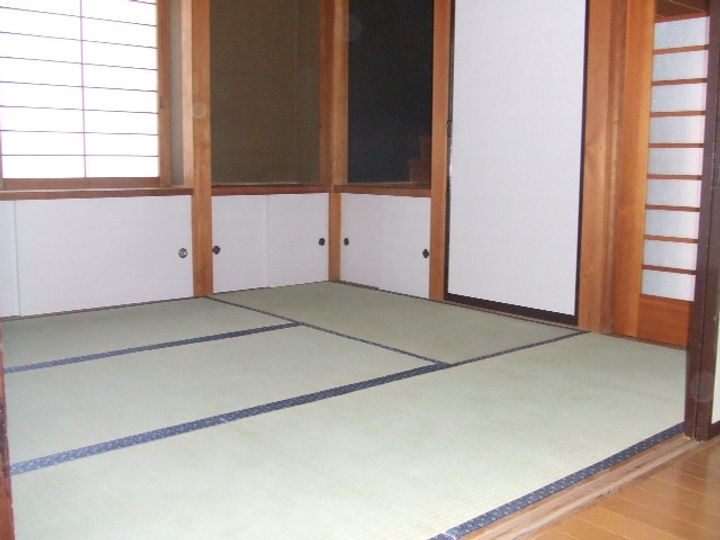 群馬県高崎市稲荷町(一戸建)の賃貸物件の居間