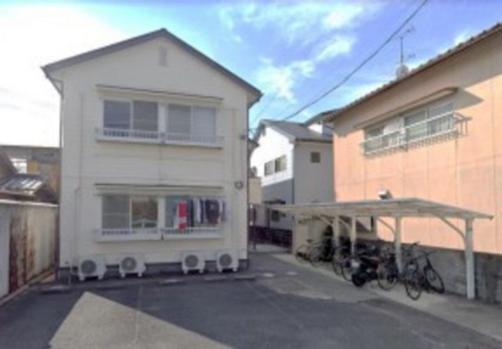 ハイム学南の外観