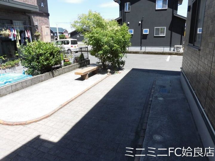 鹿児島県姶良市西餅田(アパート)の賃貸物件の地図