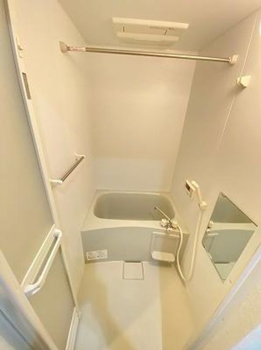 広島県広島市佐伯区五日市中央4(アパート)の賃貸物件の風呂