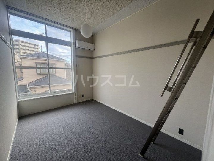 タノシ荘フラットの内装