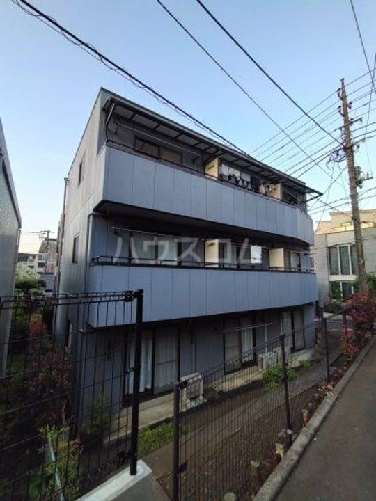 レジデンスウツキの外観