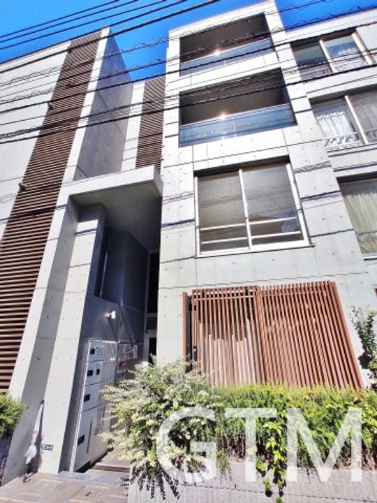 東京都新宿区北新宿1(マンション)の賃貸物件の外観