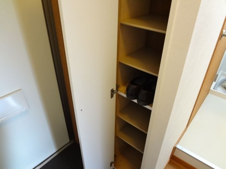 なーぐすくの内装