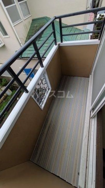 ファミールシャトルの内装