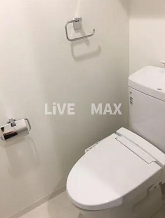 REXZY KIYOSUMI SHIRAKAWAの内装