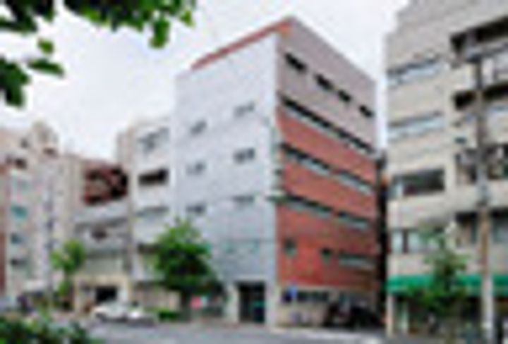 REXZY KIYOSUMI SHIRAKAWAの周辺