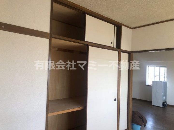 中川原1丁目マンションUの内装