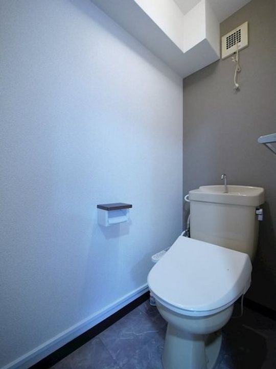 岡山県岡山市北区伊島町3(マンション)の賃貸物件の内装