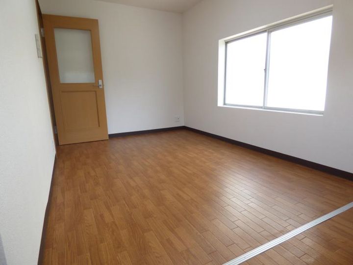 京都府京都市左京区一乗寺里ノ前町(一戸建)の賃貸物件の居間